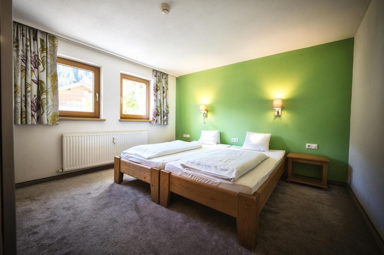 Berghotel Basur - Das Schihotel Am Arlberg Flirsch Eksteriør bilde