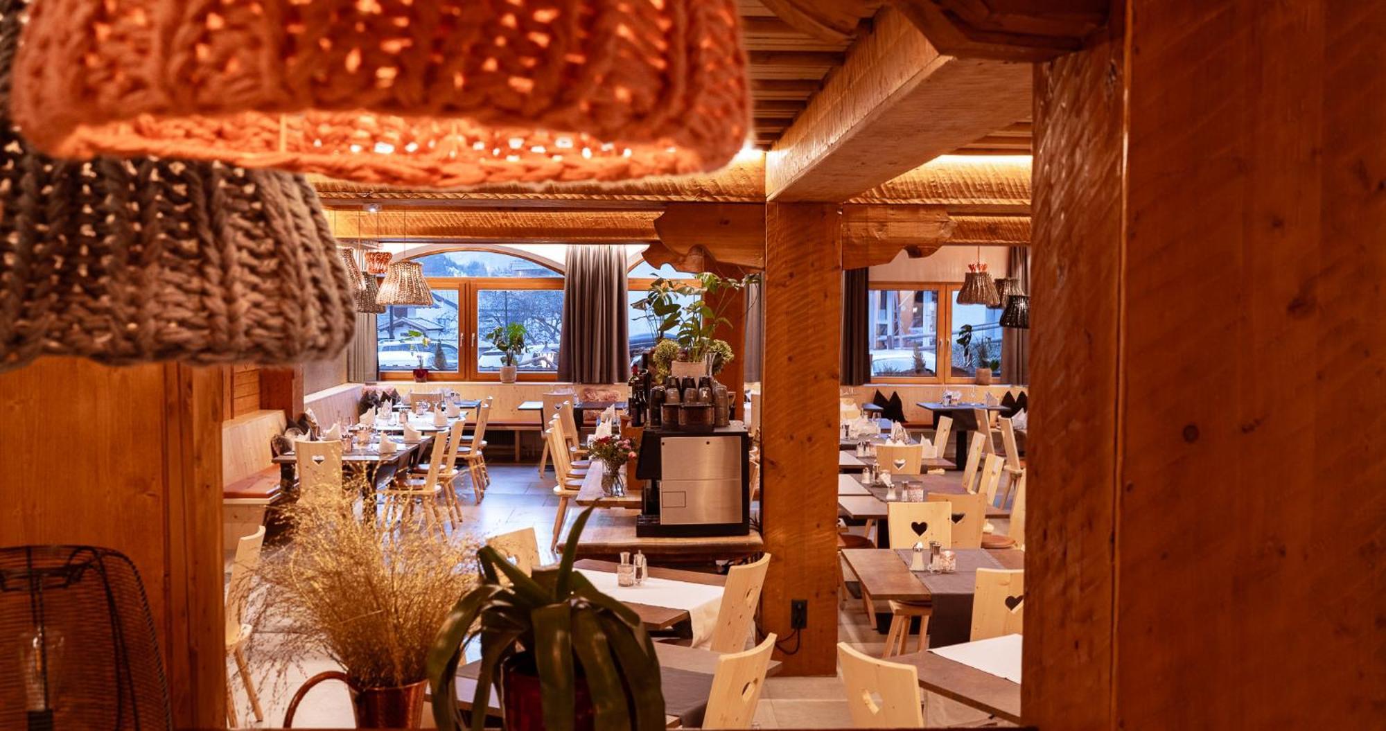 Berghotel Basur - Das Schihotel Am Arlberg Flirsch Eksteriør bilde